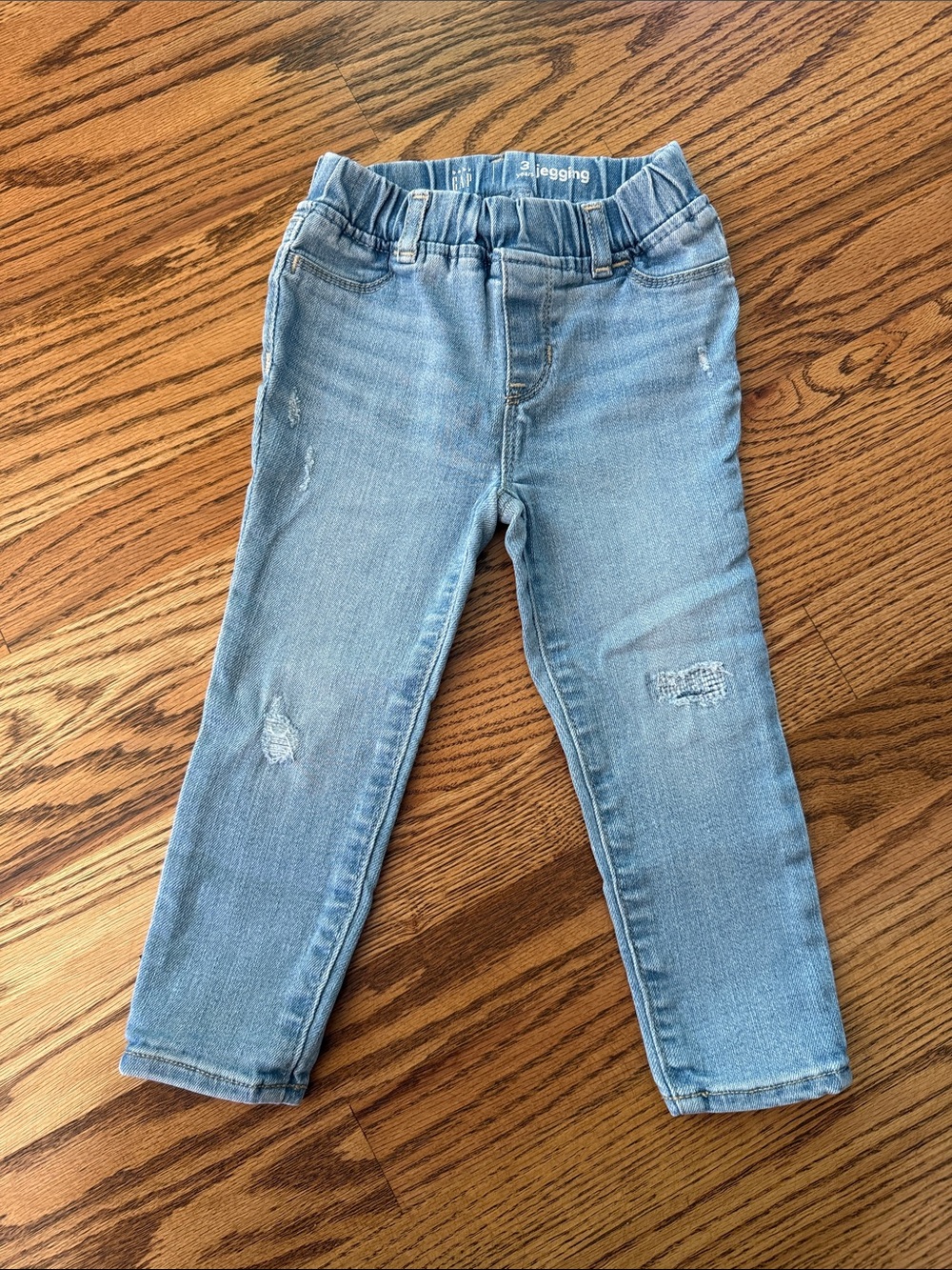 GAP- Toddler Distressed Jeggings with Washwell, Medium Wash, 3T